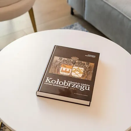 Lux Tukan B001, Polanki Aqua - *