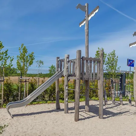 Lux Tukan B001, Polanki Aqua - * Kołobrzeg